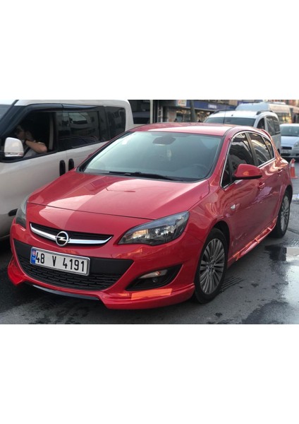 Opel Astra J Makyajlı Ön Ek