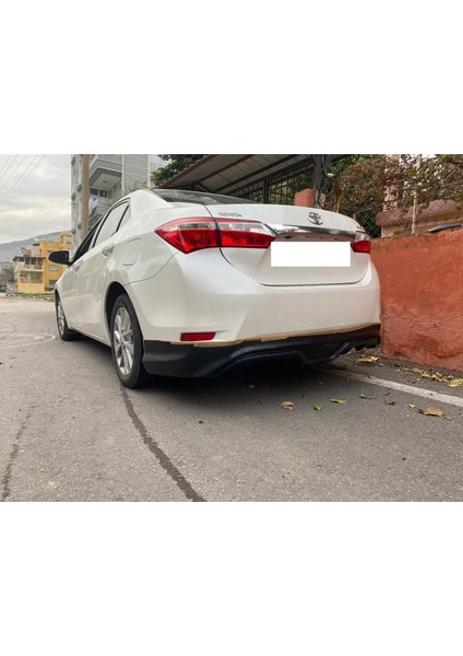Toyota Corolla Arka Tampon Eki 2013-2019 Arası modelleri