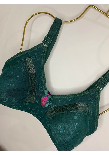 Kadın Dantel Detaylı Büyük Beden D Cup Toparlayıcı Rahat Sütyen