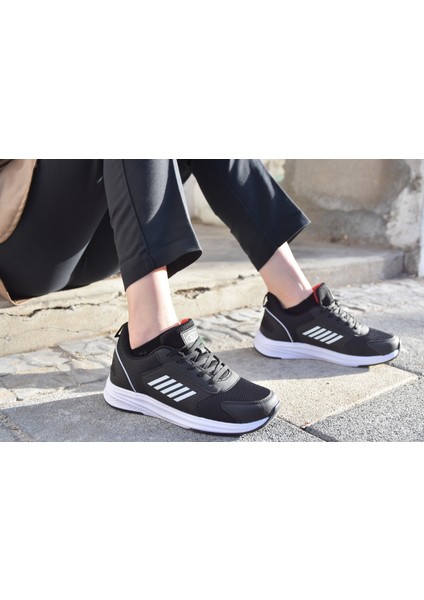 231 1106 Comfolite Rahat İç Taban Hafif Bağcıklı Uniseks Spor Ayakkabı Siyah Beyaz modelleri
