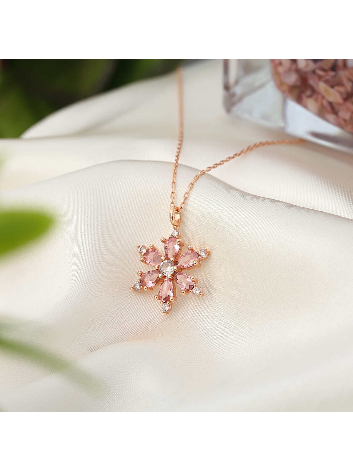 Zanaat Silver Gümüş Zincirli Pembe Taşli Rose Kaplama Lotus Kamelya Çiçeği Kolye