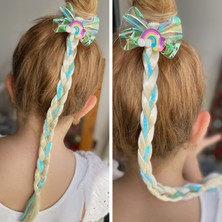 Queen Aksesuar Örgü Takma Uzun Çocuk Saç Pullu Postiş Gökkuşağı Fiyonklu Pembe