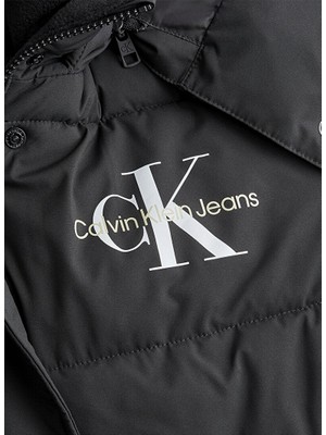 Calvin Klein Jeans Kapüşonlu Normal Kalıp Siyah Kadın Şişme Mont J20J219817BEH