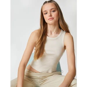 Basic Atlet Bisiklet Yaka Fitilli Biye Detaylı