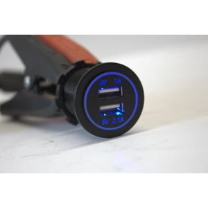 Aracım Oto Aksesuar DC10-30W Dusb 5/v 1/a 2.1A Blue