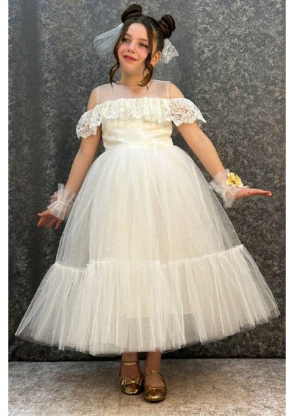 Kız Çocuk Toka ve Bileklerinde Gül Detaylı Beyaz Abiye 6-9 Yaş fiyatları