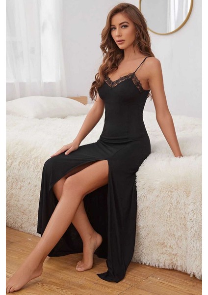 Uzun Dantel Işlemeli Yırtmaçlı Gecelik fiyatları