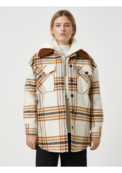 Şahika Ercümen x Koton - Düğmeli Cepli Oversize Gömlek Ceket indirimleri