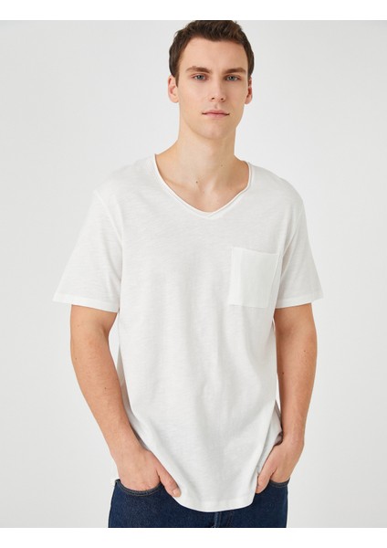 Basic Tişört V Yaka Cep Detaylı Kısa Kollu