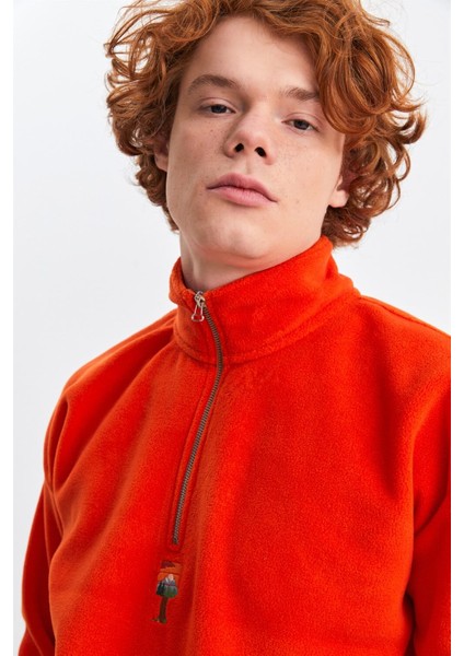 Unisex Turuncu Keep On The Road Nakışlı Dik Yaka Yarım Fermuarlı Oversize Polar modelleri