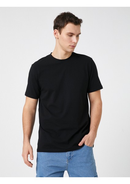 Basic Tişört Kısa Kollu Bisiklet Yaka Dar Kesim