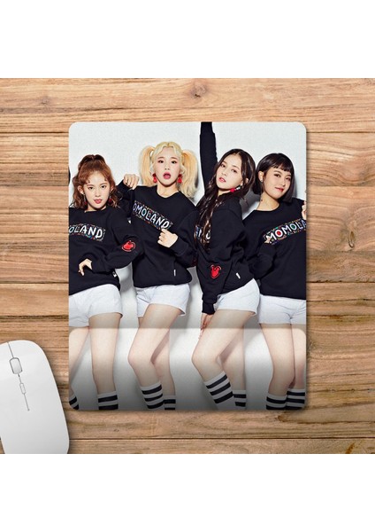 Momoland Bilek Destekli Mousepad Model - 1