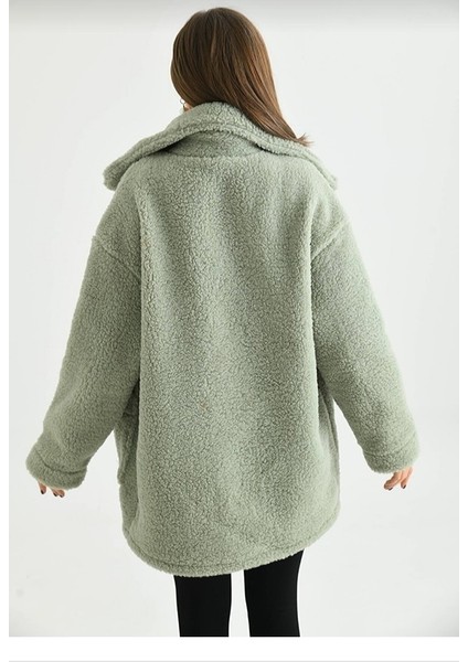 Oversize Düğmeli Yakalı Peluş Ceket modelleri
