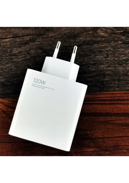 Şarj Adaptörü Ve Usb (120 W)