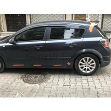 Güneşli Garaj Opel Astra H Yan Marşpiyel (Plastik)