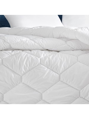 Yataş Bedding Dacron Extrasoft Tek Kişilik Yorgan 250 Gr/m2 - Beyaz