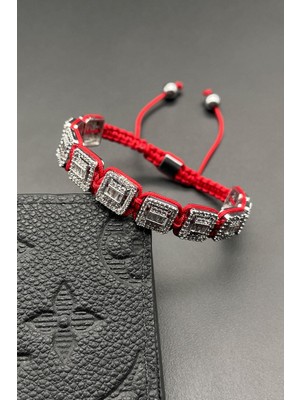 FRNCH Baget Taşlı Kırmızı Renk İpli Ayarlanabilir Erkek Bileklik FRJ11712-1812-K