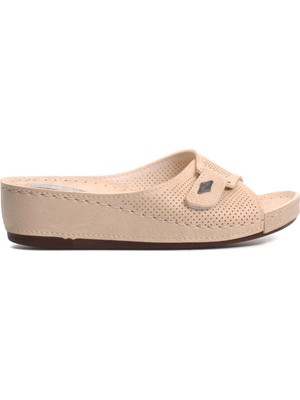 Aryan 09-701 Bej Jel Tabanlı Dolgu Topuklu Kadın Terlik