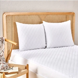 AY Home  100% PAMUKLU SIVI GEÇİRMEZ YASTIK ALEZİ KAPİTONELİ  FERMUARLİ YASTIK KORUYUCU YASTIK KILIFI