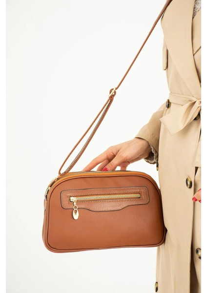 Kadın Yumuşak Deri 5 Bölmeli Uzun Çapraz Askılı Orta Boy Kullanışlı Omuz Çantası modelleri