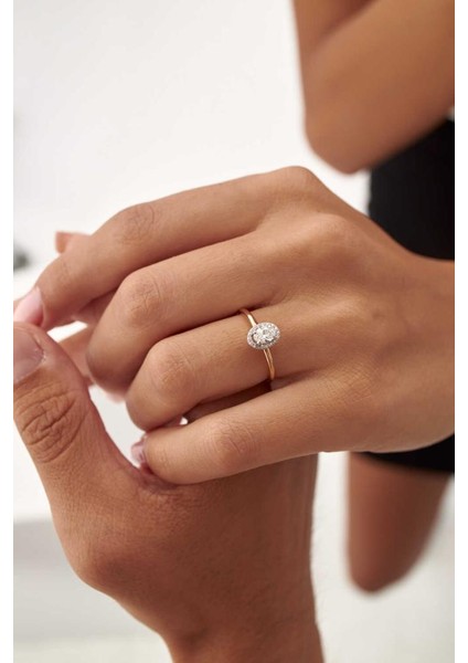 Marry Oval Pırlanta Tektaş Yüzük modelleri