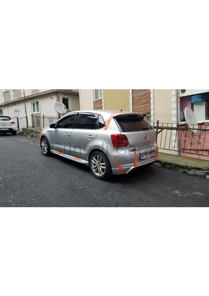 Volkswagen Polo Aero Yan Marşpiyel (Plastik) fırsatları