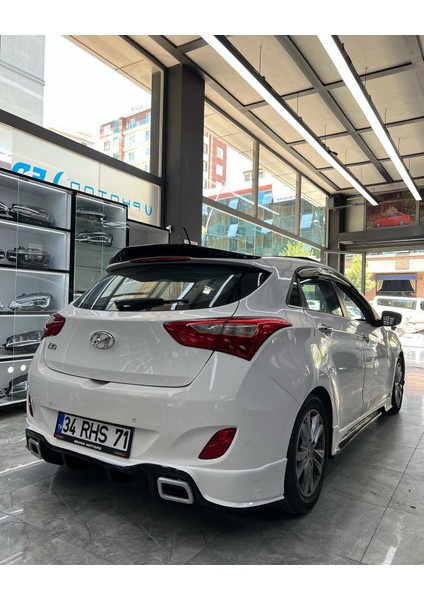 Güneşli Garaj Hyundai I30 Rs Difüzör (Plastik)