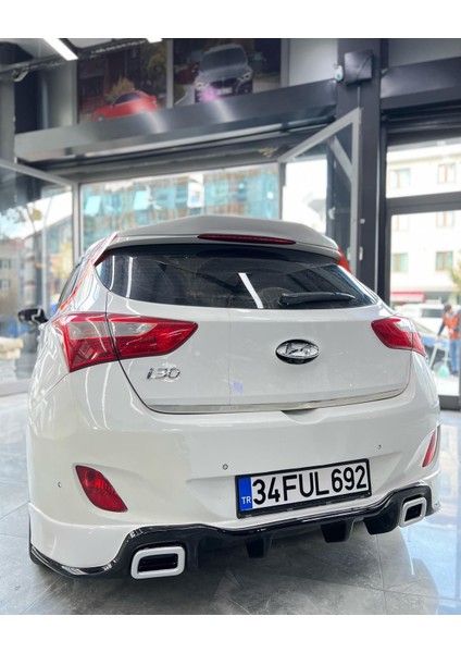 Güneşli Garaj Hyundai I30 Rs Difüzör (Plastik)