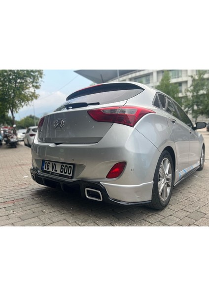 Güneşli Garaj Hyundai I30 Rs Difüzör (Plastik)