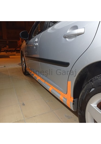 Peugeot 207 Yan Marşpiyel (Plastik) modelleri