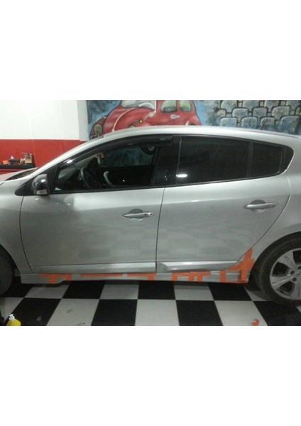 Renault Megane 3 Yan Marşpiyel (Plastik) modelleri