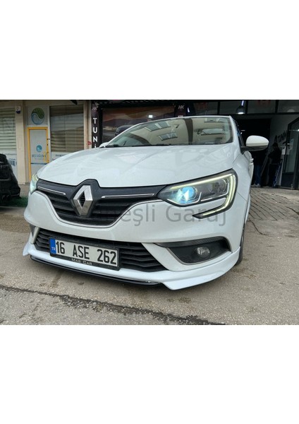Renault Megane 4 Ön Ek (Plastik) modelleri