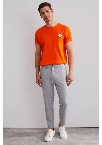 Unisex Rakun Turuncu Nakışlı T-Shirt fırsatları