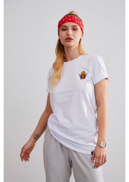 Unisex Sam Beyaz Nakışlı T-Shirt fiyatları