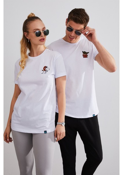 Unisex Snoopy Beyaz Nakışlı T-Shirt modelleri