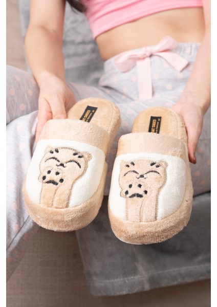 Kadın Kedi Pati Baskılı Kışlık Ev Terliği