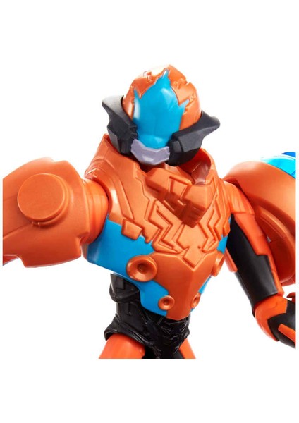 He-Man ve Masters Of The Universe Büyük Figür Serisi At Arms HBL83