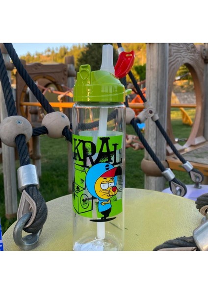 Gıpta Kral Şakir Hayranları Desenli-Pipetli Tritan Matara 630 cc Yeşil