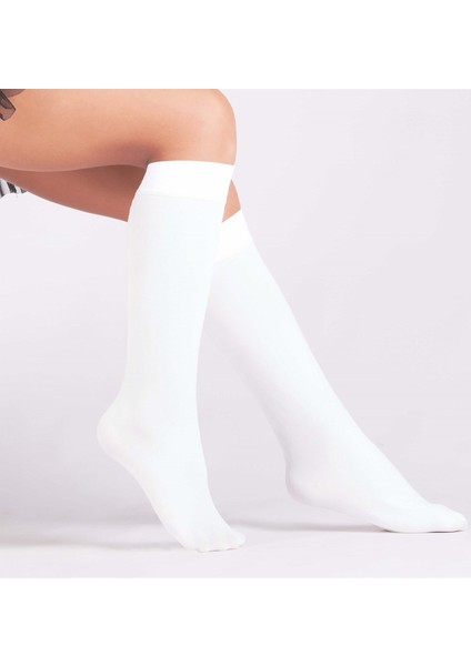 Mikro 50 Daymod Çocuk Beyaz Dizaltı Çorabı 5 8 Yaş