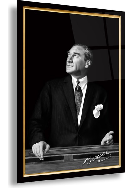 Atatürk Cam Tablo