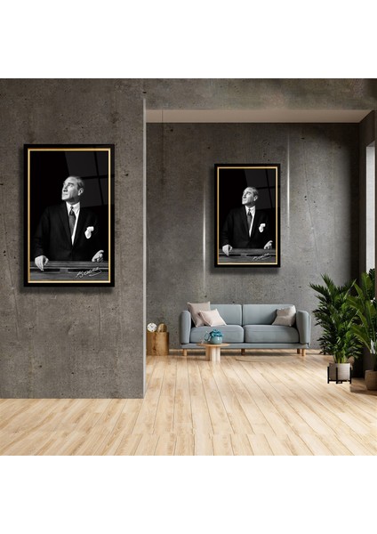 Atatürk Cam Tablo