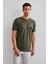 Unisex Takım Elbiseli Ayı Haki Nakışlı T-Shirt 3