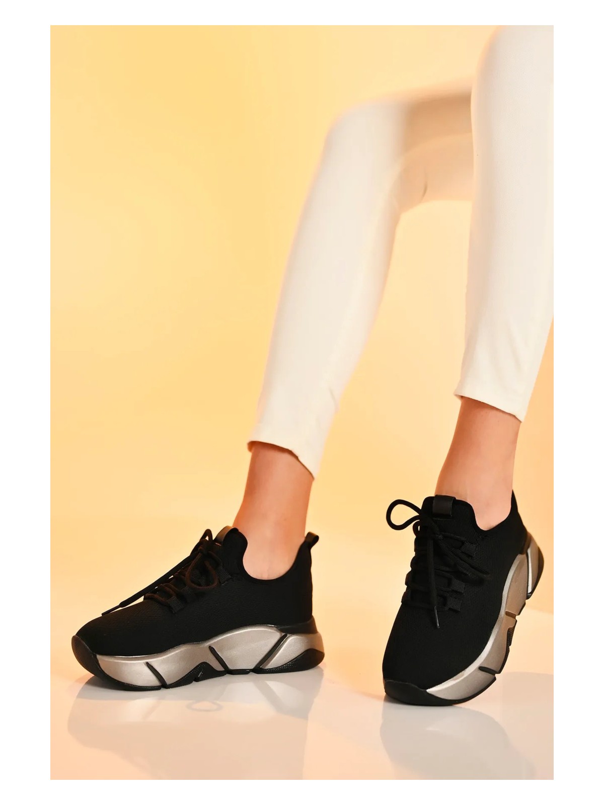 Kotan - Günlük Kadın Sneaker Bağcıklı Triko Esnek Hafif ve Kalın Taban Yürüyüş Spor Ayakkabı