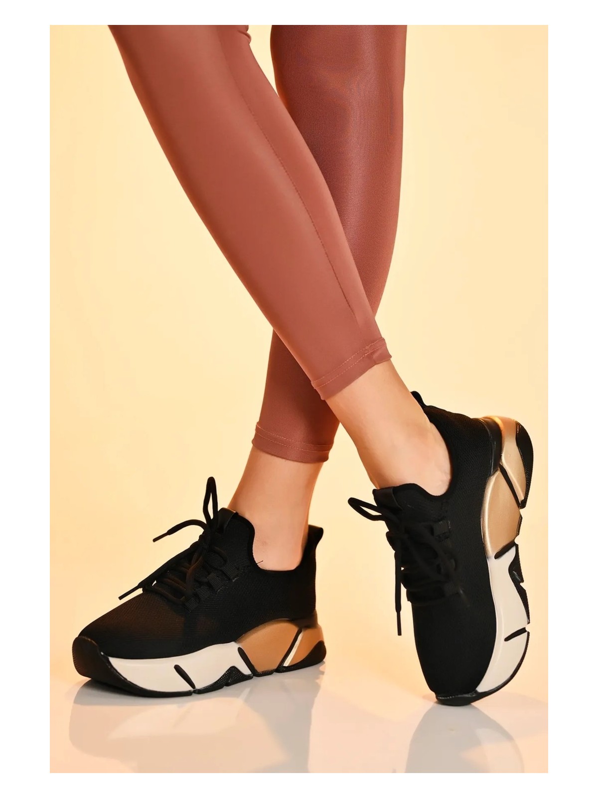 Kotan - Günlük Kadın Sneaker Bağcıklı Triko Esnek Hafif ve Kalın Taban Yürüyüş Spor Ayakkabı - Görsel 5