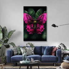 Sml Tablo Yeşil Yapraklar Önünde Duran Detaylı Tropik Pembe Kelebek Kanvas Tablo
