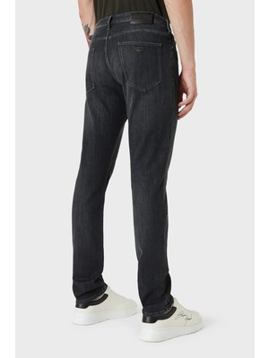 Emporio Armani J06 Pamuklu Düşük Bel Regular Fit Düz Paça Jeans Erkek Kot Pantolon 8N1J06 1D5QZ 0006