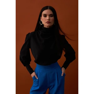 Drapeli Yaka Bluz - Siyah