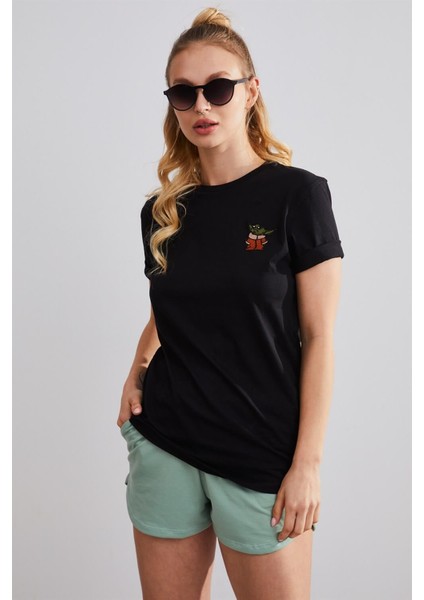 Unisex Baby Yoda Siyah Nakışlı T-Shirt fiyatları