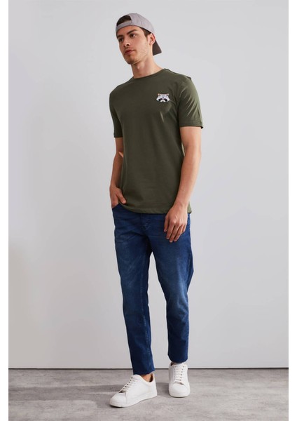 Unisex Rakun Haki Nakışlı T-Shirt