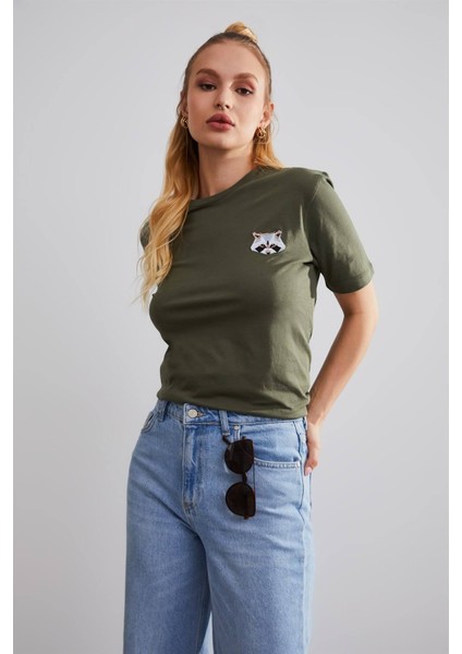 Unisex Rakun Haki Nakışlı T-Shirt fiyatları